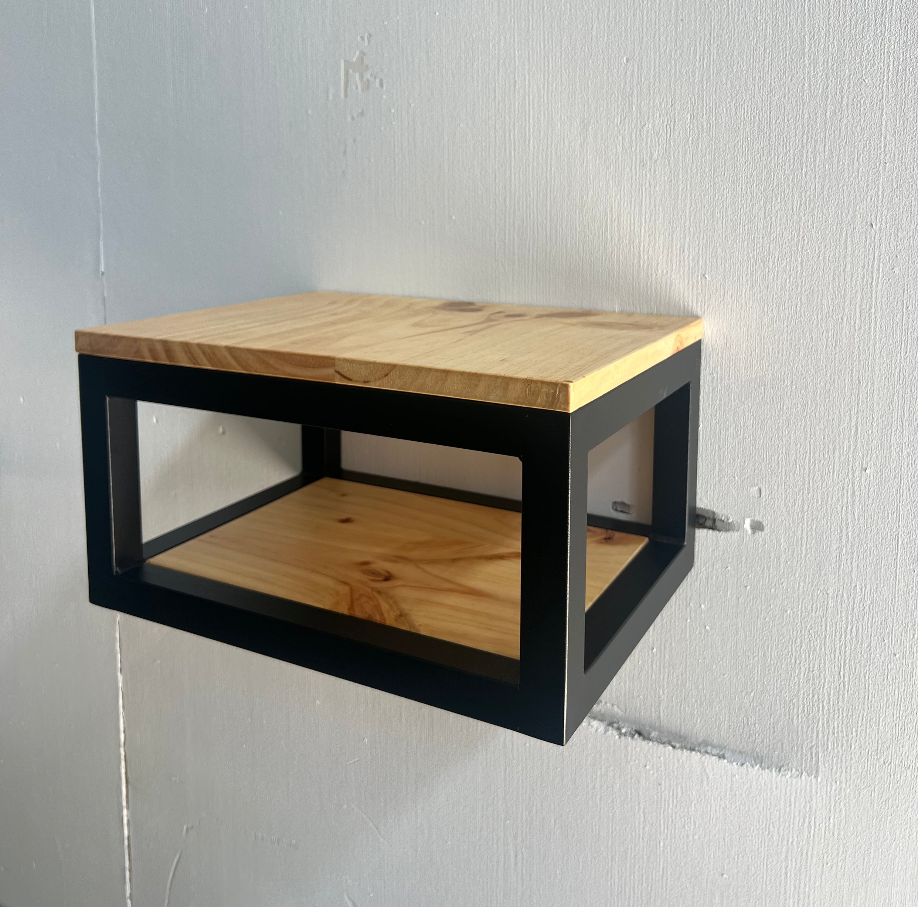 Mesilla de Pared-40x22x30cm